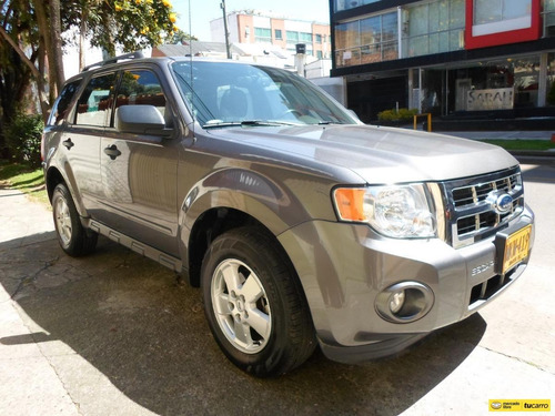 Imagen 3 de 25 de Ford Escape Xlt