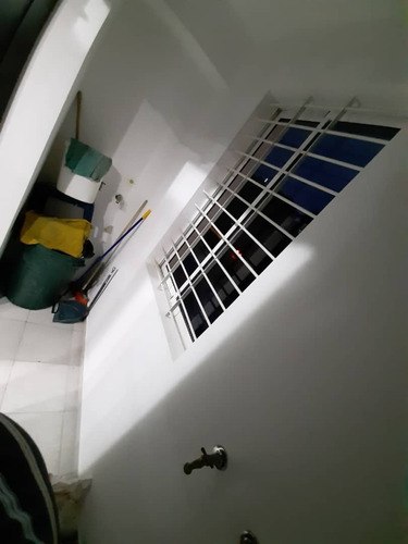 Imagen 13 de 16 de Venta De Apartamento En Puerta Real Mañongo. Cód.: 451328. 0414-4841043