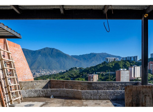 En Venta Apto 280 Mts Con Terraza Las Mesetas De Santa Rosa