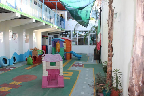 Edificio En Venta Con Uso De Suelo Comercial En Queretaro