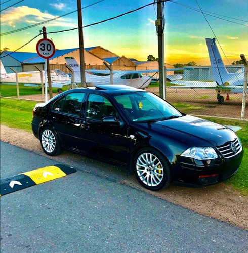 Volkswagen Bora 1.8 Highline T 180cv Cuero 2011