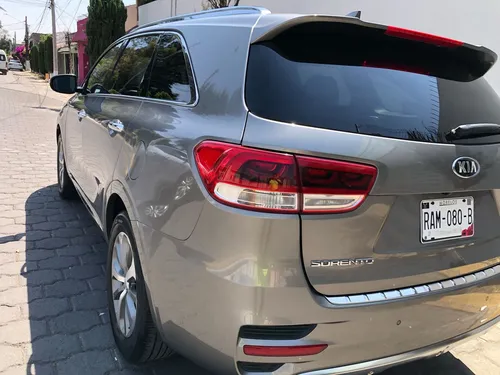 Kia Sorento 3.3L Sxl Awd At