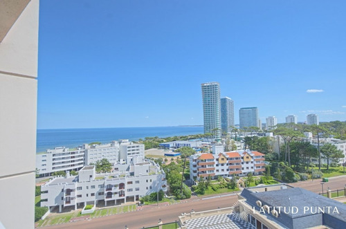 Imagen 25 de 30 de Apartamento En Le Jardin, 3 Suites Más Dependencia