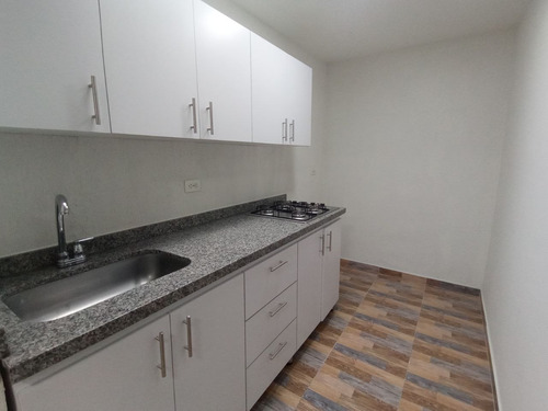 Venta Casa Nogales Con Renta, Manizales