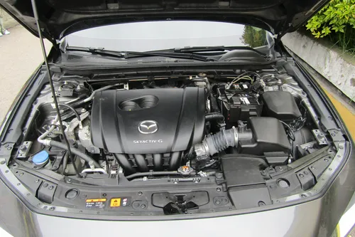 Mazda 3 2.0 Touring Tp