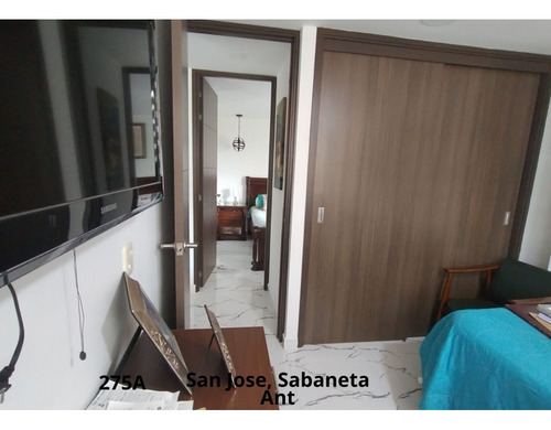 Venta De Apartamento loma San José Sabaneta