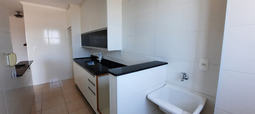 Imagem 7 de 14 de Apartamento 2 Dormitórios - Caiçara - Vista Mar - Aml123