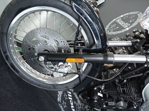 Imagen 5 de 15 de Benelli Imperiale 400