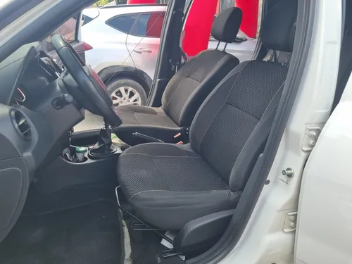 Renault Duster DYNAMIQUE 2.0 MT