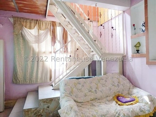 Imagen 5 de 13 de Casa En Venta Zona Centrica De Coro 2 Niveles Lista Para Habitar 04126887776 22-20829
