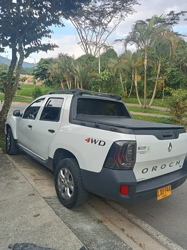 Duster Oroch 1300 Motor Turbo 4x4 Como Nueva Solo 17 Mil Km