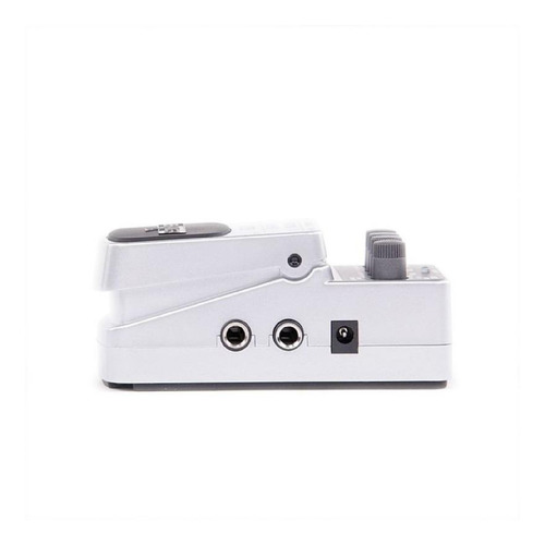 Imagen 4 de 4 de Pedal de efecto para instrumento de cuerda Behringer Digital Reverb DR600 gris