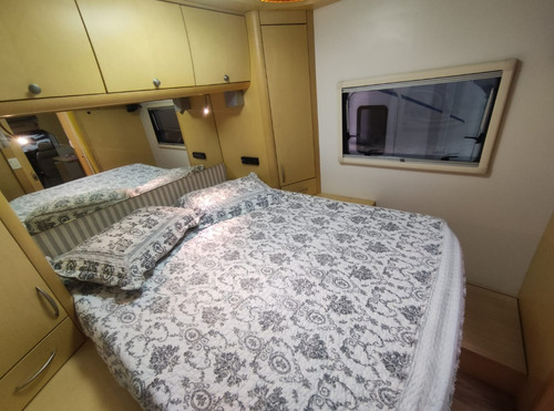 Motor Home Nacional Santo Inácio 8.5si Ano 2012 - Y@w2