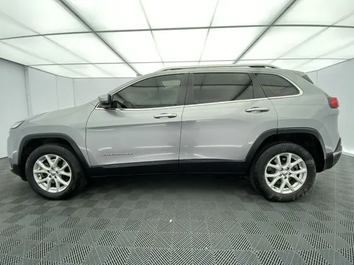 Jeep Cherokee 3.2 Longitude