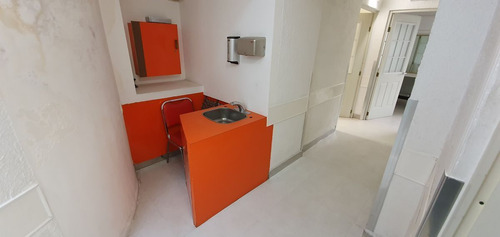 Nueva Santa Maria, Clinica Equipada En Venta O Renta, Permisos De Funcionamiento