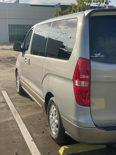 Hyundai H1 2.5 Premium 1 170cv At