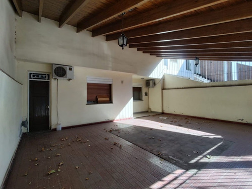Casa 3 Dormitorios. Apta Credito. Santa Lucia
