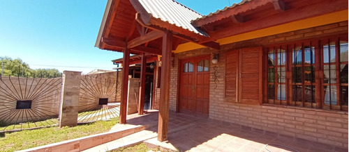 Venta Casa Tres Dormitorios Con Pileta + Depart.