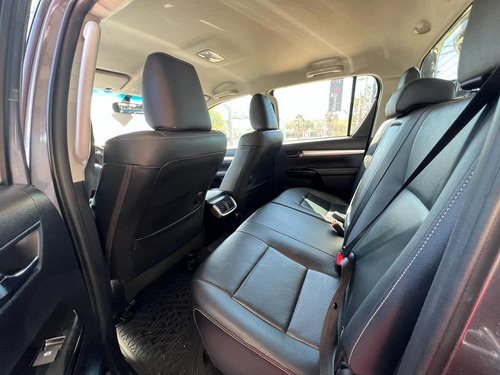 Imagen 9 de 15 de Toyota 2018 Hilux L/16 2.8 Dc 4x2 Tdi Srx