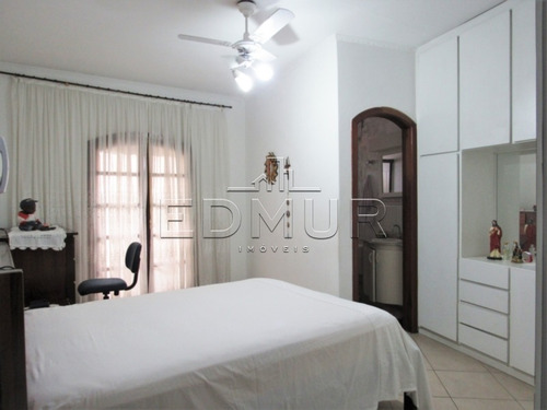 Sobrado - Utinga - Ref: 25189 - V-25189