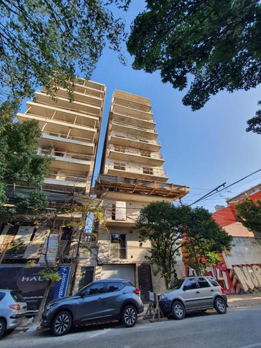 Imagen 1 de 11 de Departamento - Lourdes
