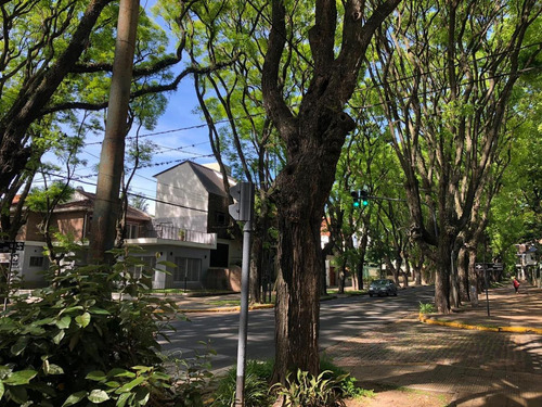 Imagen 4 de 10 de Departamento 3 Ambientes En Olivos Con Patio
