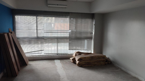 Imagen 5 de 15 de Local - Centro (montevideo)