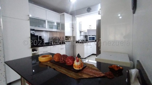 Imagen 9 de 14 de Apartamento En Venta Av Los Leones Este Barqto 22-14242 Icm