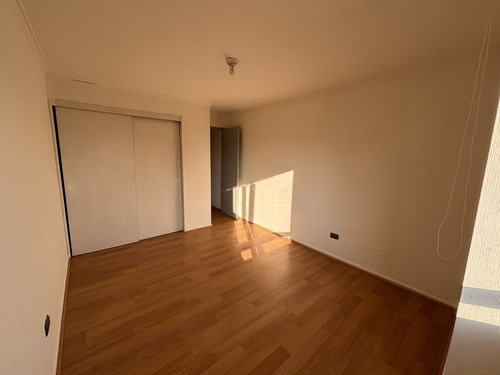 Departamento Ñuñoa, 2 Dormitorios, Cerca Metro.