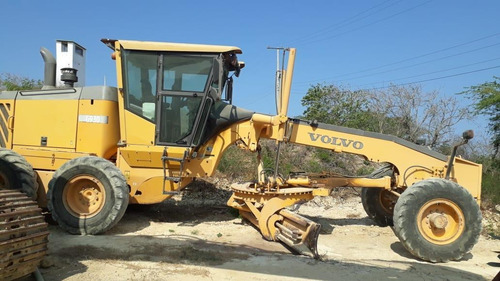 Imagen 2 de 7 de Motoniveladora Volvo G930