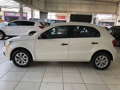 Imagem 15 de 19 de Volkswagen Gol 1.0 Flex Completo 2019