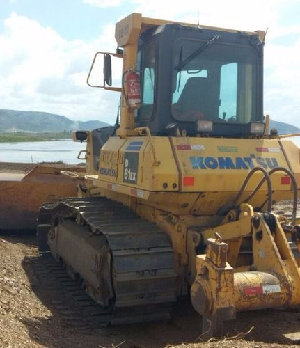 Tratores De Esterias Komatsu D61 (2 Unidades)