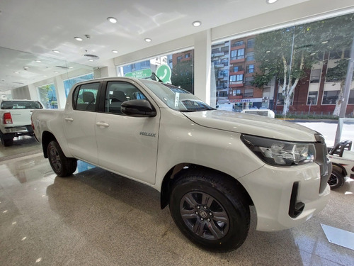 Toyota Hilux 2.4 Cd Dx 150cv 4x4