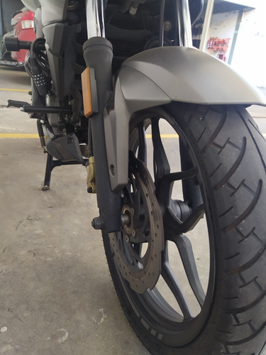 Bajaj Ns 200