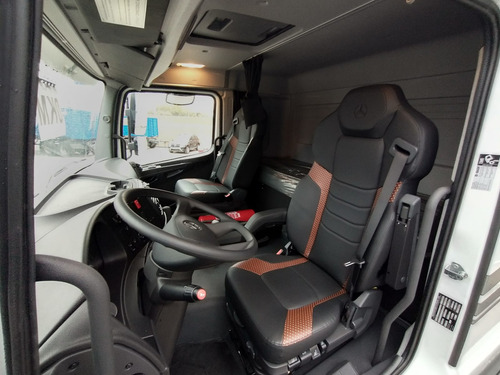 Mercedes Benz Axor 2036/36 S Cd 0km. Año 2025