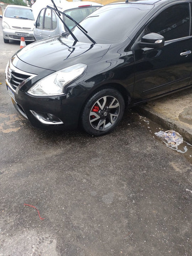 Nissan Versa 2017 1.6 16v Sl Unique Aut. 4p