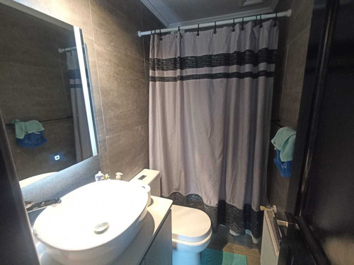Vende Casa Remodelada En Barrio Ingles (68685)