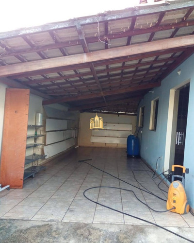 Imagem 13 de 19 de Casa No Centro De Esmeraldas - Ca00260 - 68185204