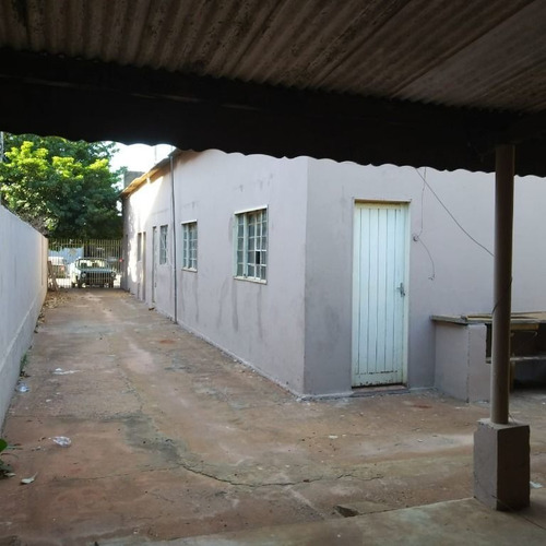 Imagem 2 de 17 de Terreno De 468 M², 2 Casas, 3 Vagas. Região Central De Panorama-sp. Ideal Para Investidores! - Ca0179