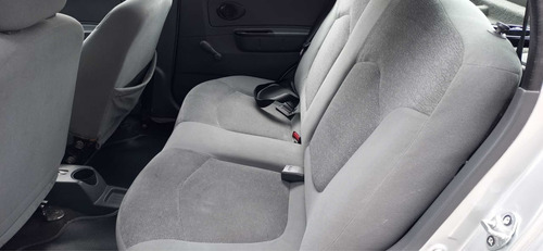 Chevrolet Spark 2012 1.0 Lt M200