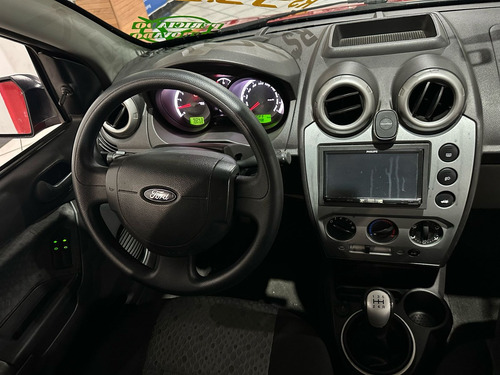 Ford Fiesta 1.6 Rocam Se Plus Flex 5p