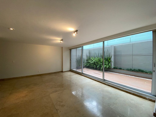 Imagen 5 de 23 de Garden House Con Terraza. Iluminado Y Moderno. Aristóteles