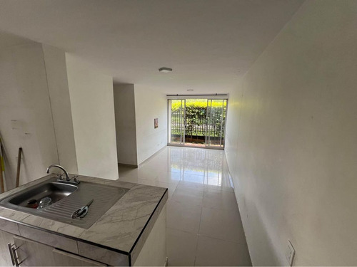 Venta Apartamento En El Caney, Sur De Cali 912.