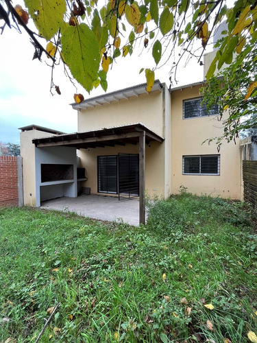 Casa  En Venta En Ing. Maschwitz, Escobar, G.b.a. Zona Norte