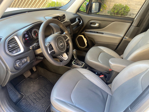 Jeep Renegade 1.8 Flex Aut. 5p 6 marchas
