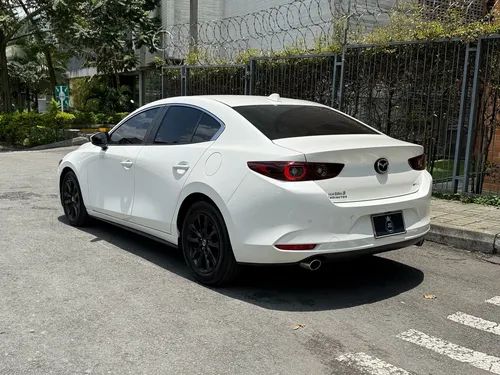 Mazda 3 2.0 Touring At Hibrido Ligero - Mhev