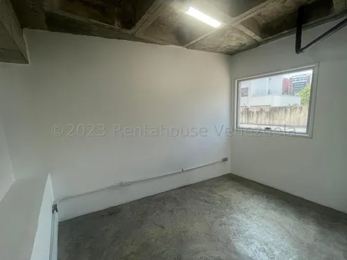 Local En Venta El Rosal Abm