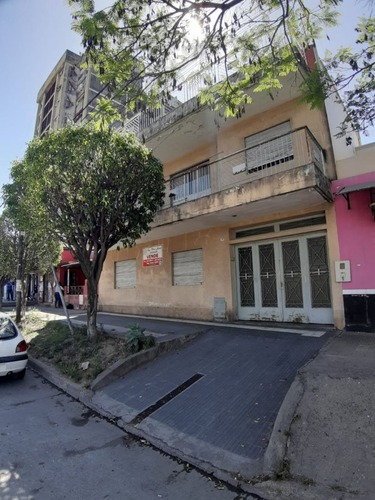 Venta Casa Sobre Av. Ejercito Del Norte 400 - Oportunidad 