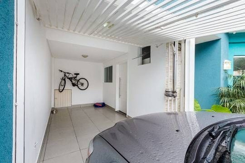 Casa À Venda Na Rua Harry Delmonte Janz, Mossunguê, Curitiba - Pr - Liv-12367