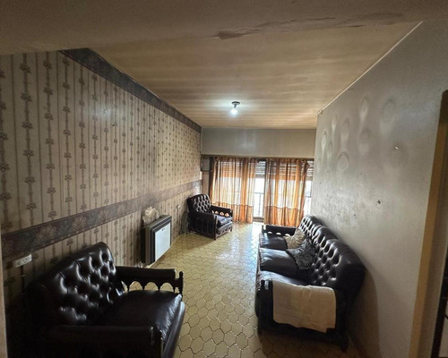 Casa En José Manuel Estrada 906